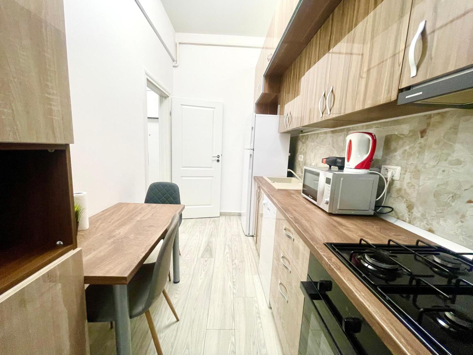 Apartment Adress Cd21