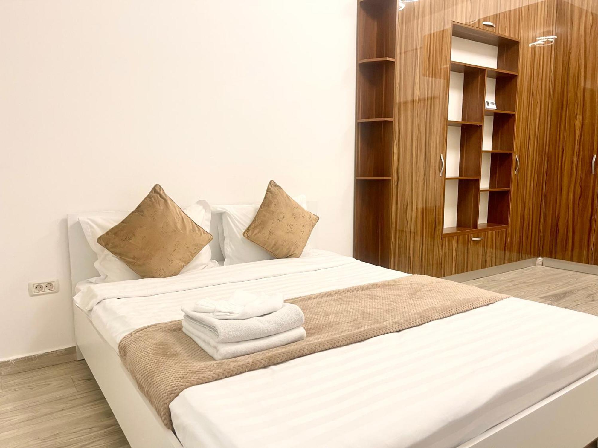 Adress Cd21 Apartment